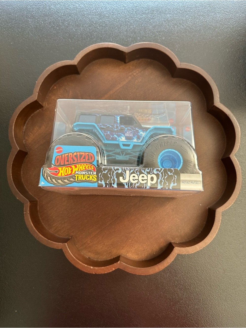 Oversized Hot Wheels Oversized Monster Trucks Jeep